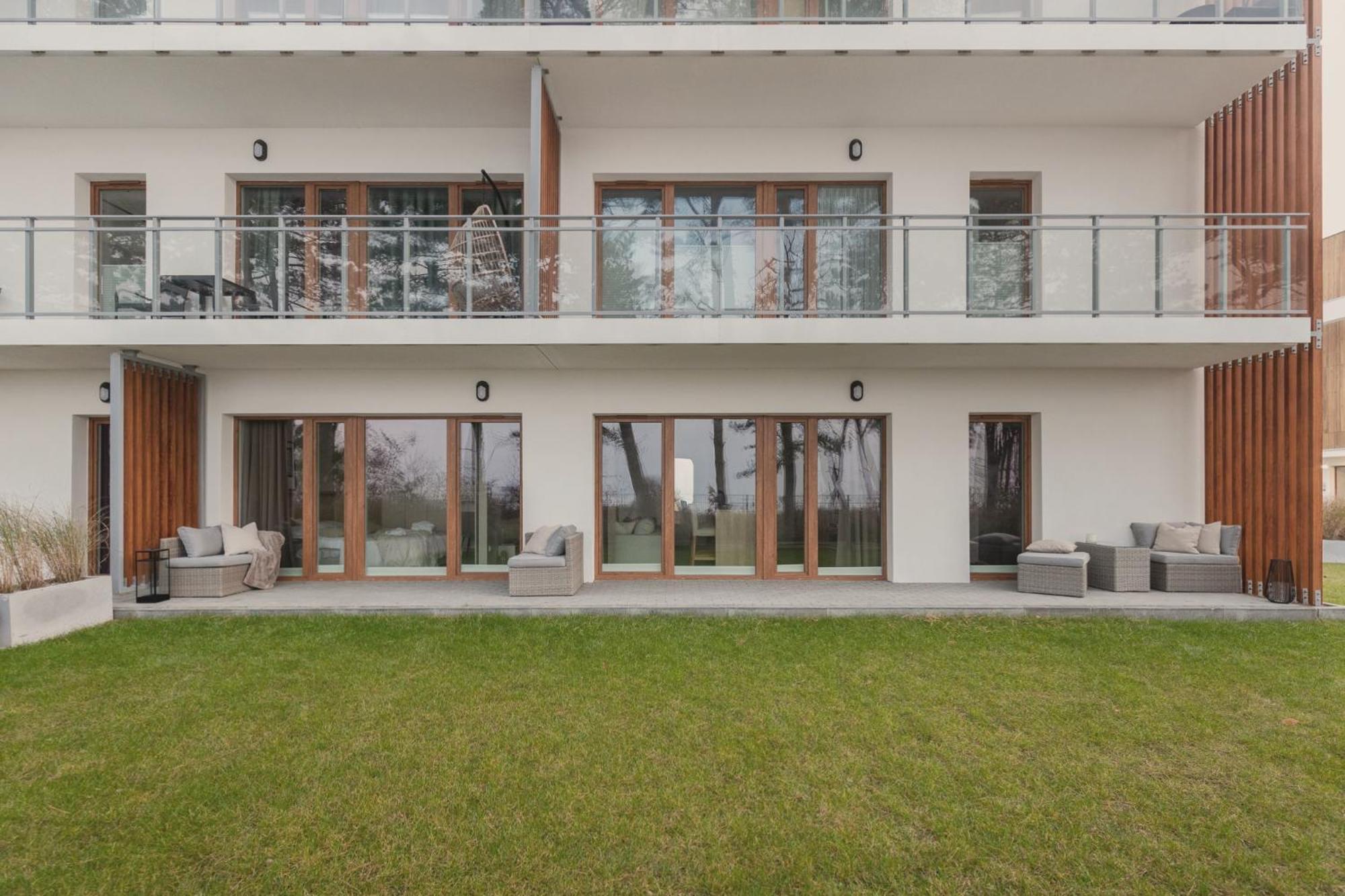 Let'S Sea - 2 Bedroom - Premium Baltic Apartment With Front Sea View Garden And Spa Access Gąski Exterior photo